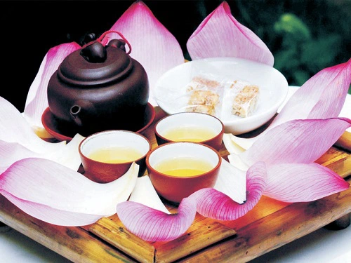 Trà ướp bông sen Tây Hồ - Tinh hoa quà tặng Hà Nội