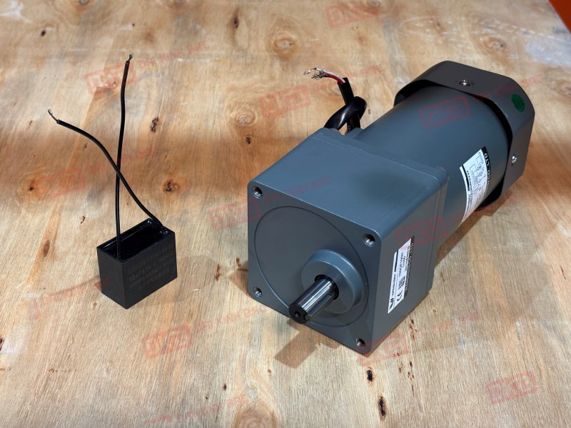 Motor giảm tốc mini Wanshsin 180W 100YS180WGV22 + 100GF-100-H