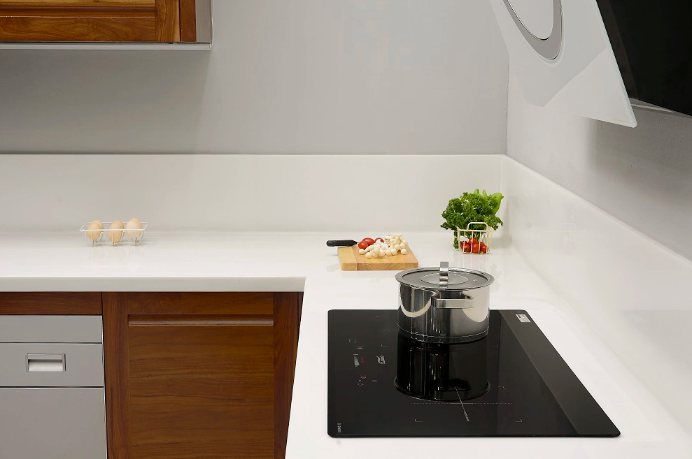 Những yếu tố ảnh hưởng đến trải nghiệm sử dụng bếp điện từ