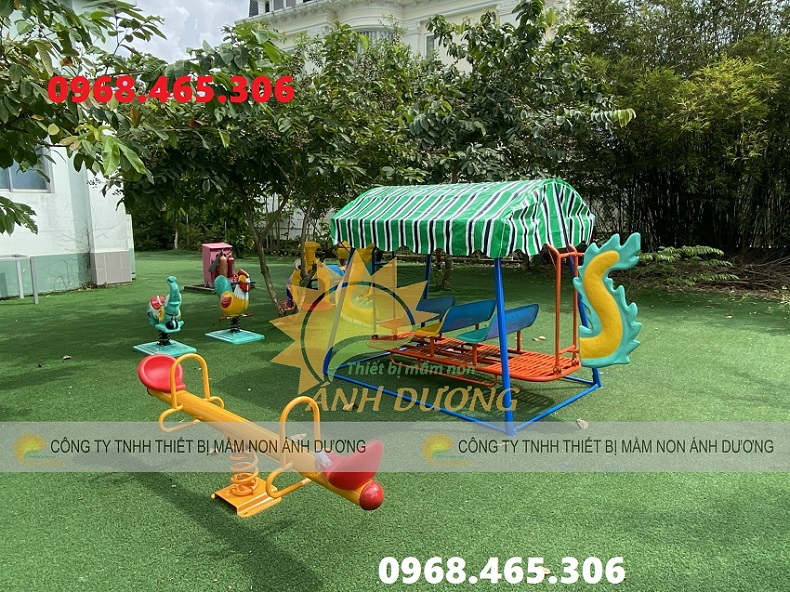Xích đu sàn lắc cho trẻ mầm non, xích đu treo trẻ em