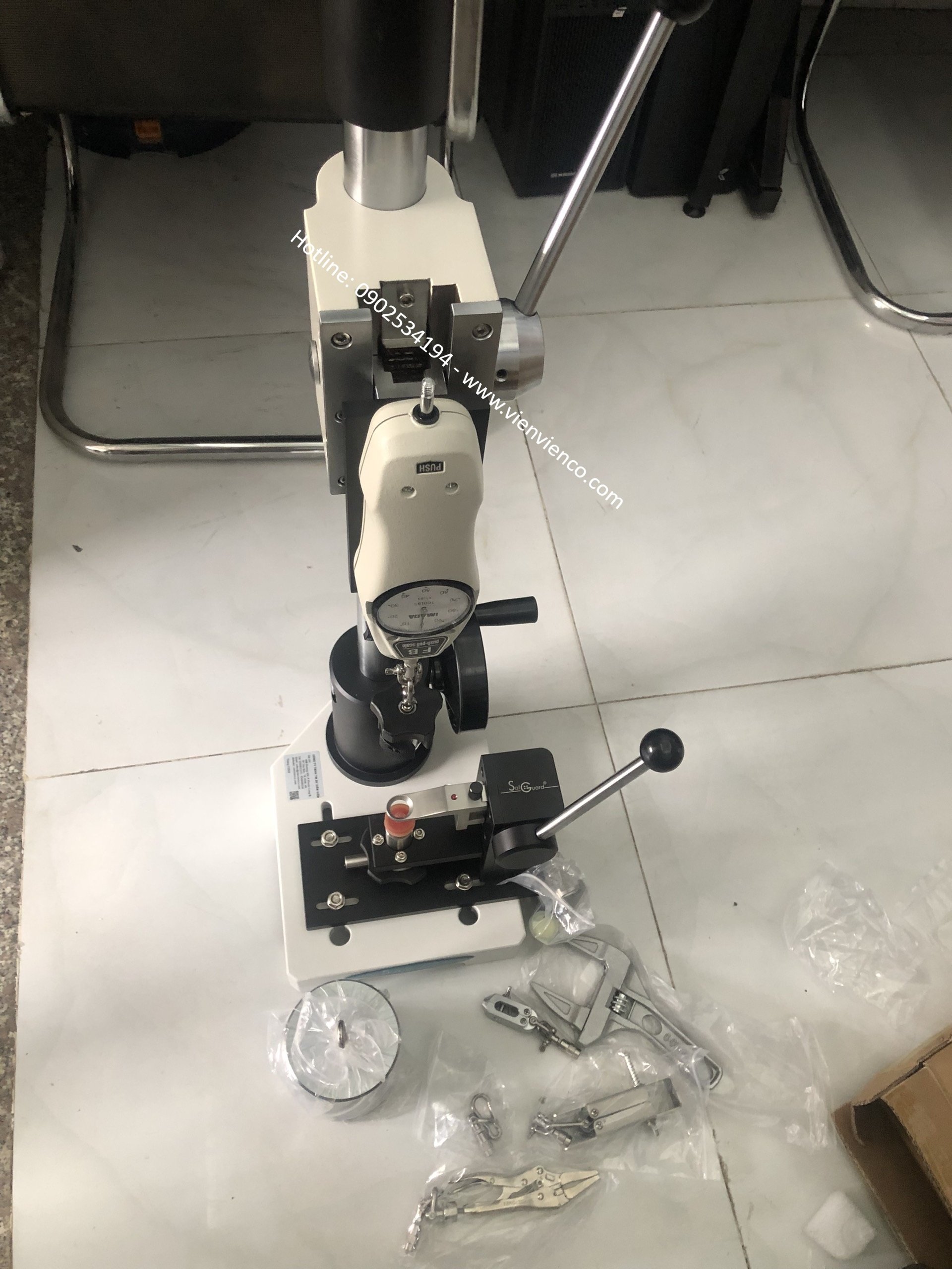 MÁY KIỂM TRA ĐỘ BỀN NÚT (Button Pull Tester)