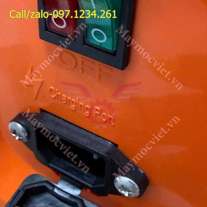 Phun-thuoc-xach-tay-acquy-12V-Reload-XT12 (4).jpg