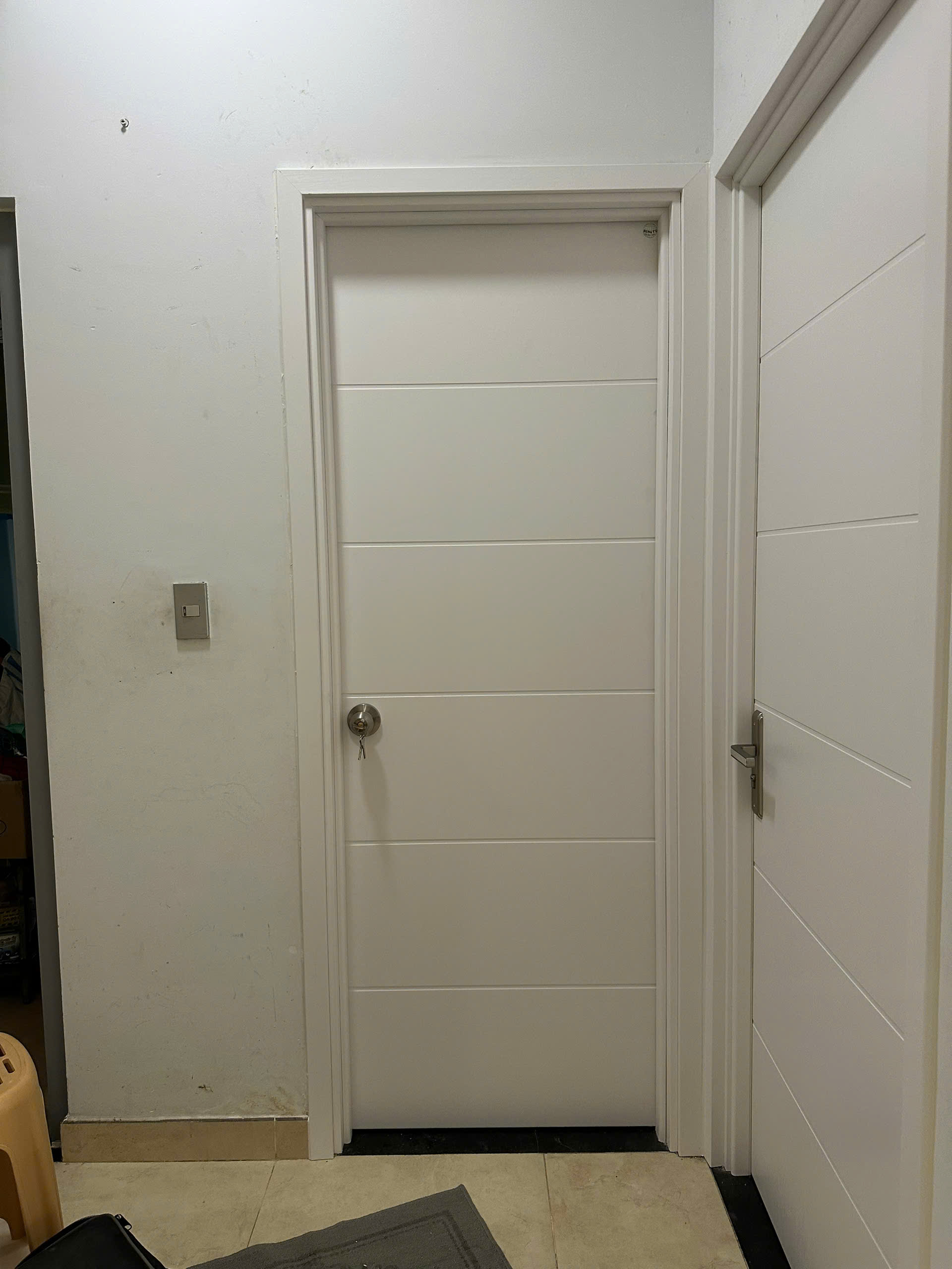 Giá cửa nhựa Composite tại Bình Tân 2